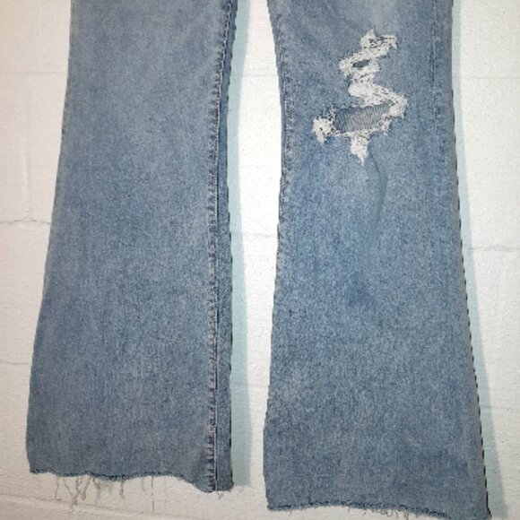 AE Next Level Ripped Super High-Waisted Flare Jean American Eagle Sz 12 Reg NWOT - Picture 4 of 12